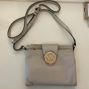 Michael Korea crossbody